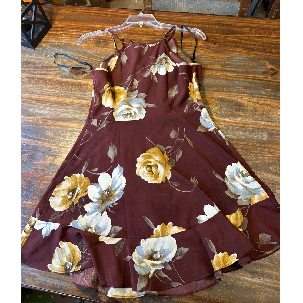 Mine Romantic Burgundy Floral Ruffle Mini Dress Sleeveless Size Large Woman's - Picture 11 of 16